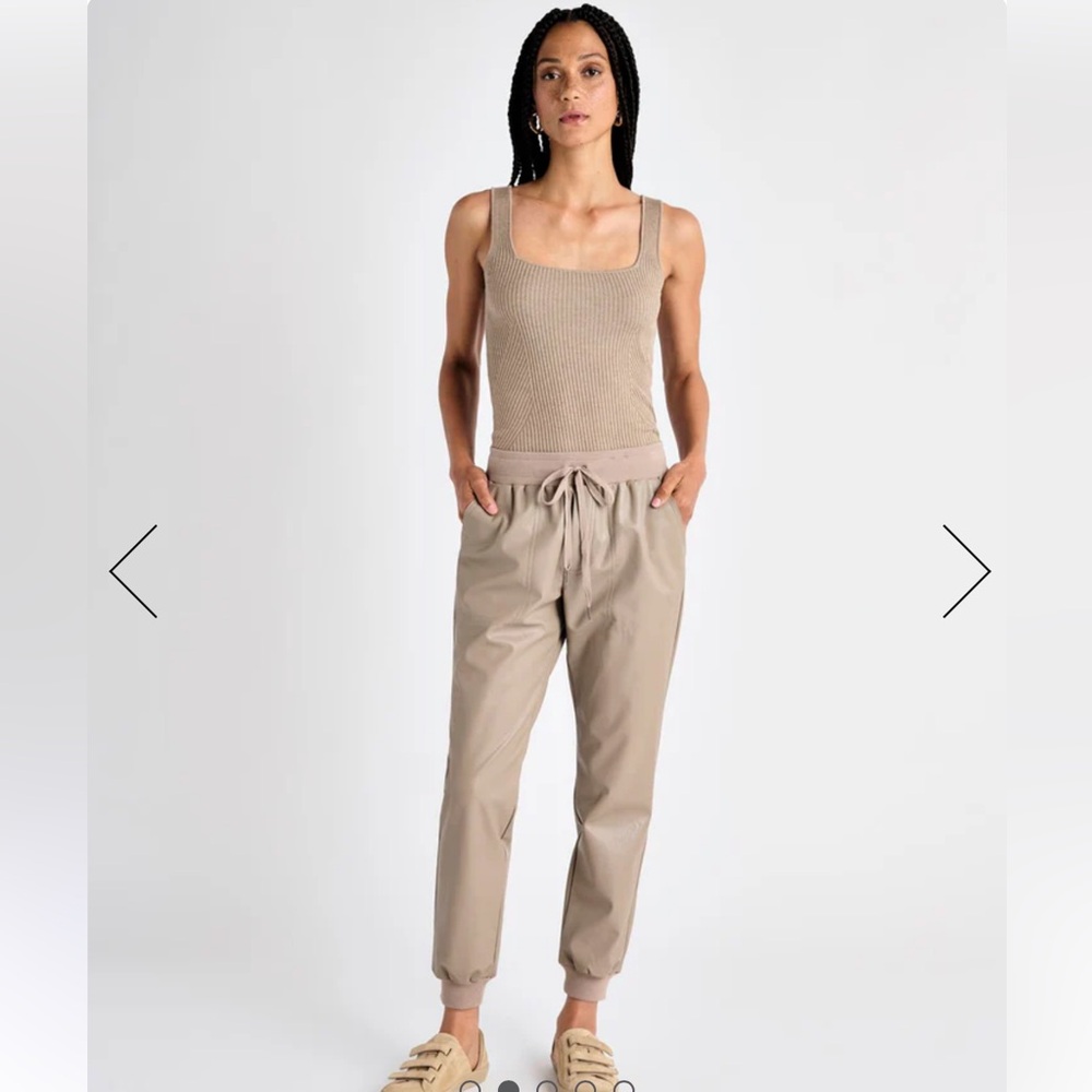 NWT M beige Splendid Vegan Leather Joggers